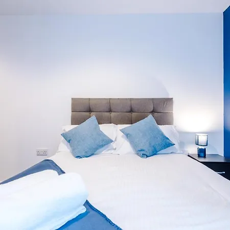 Etihad 2 Bed Apartment-2